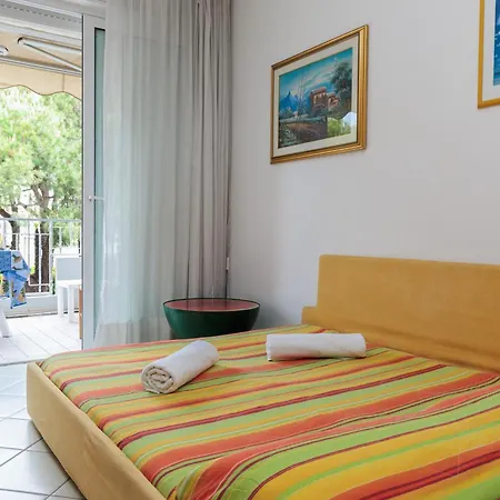 Apartment Beach! Fronte Mare - Piscina Park E Posto Inclusi Lido di Jesolo